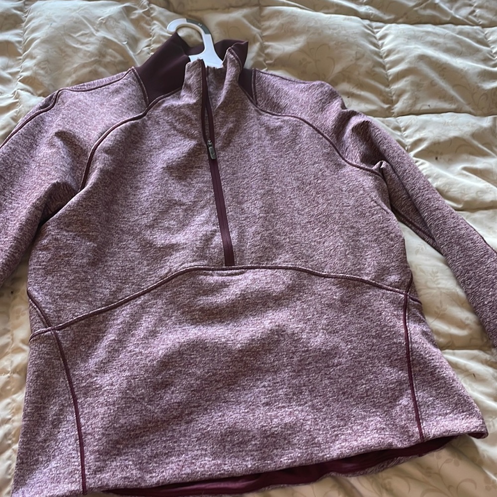 Lulu lemon quarter zip size 8 color is dark purple